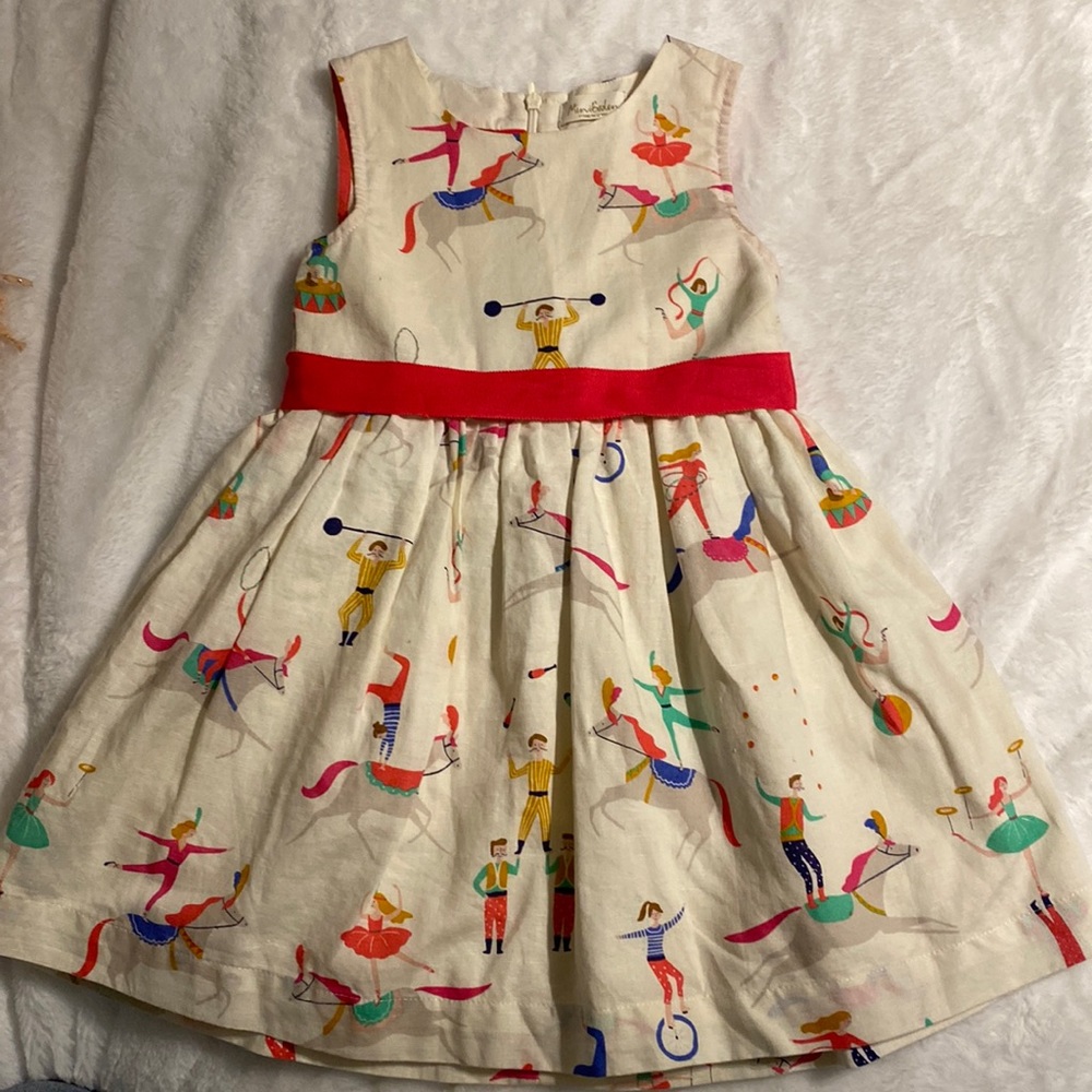 Mini Boden girls size 4-5y circus theme dress with pink bow and petticoat